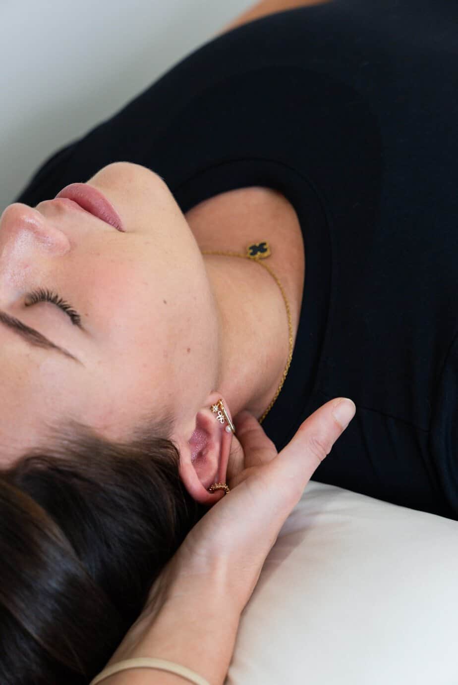 Physiotherapy Rivervale hands-on neck treatment